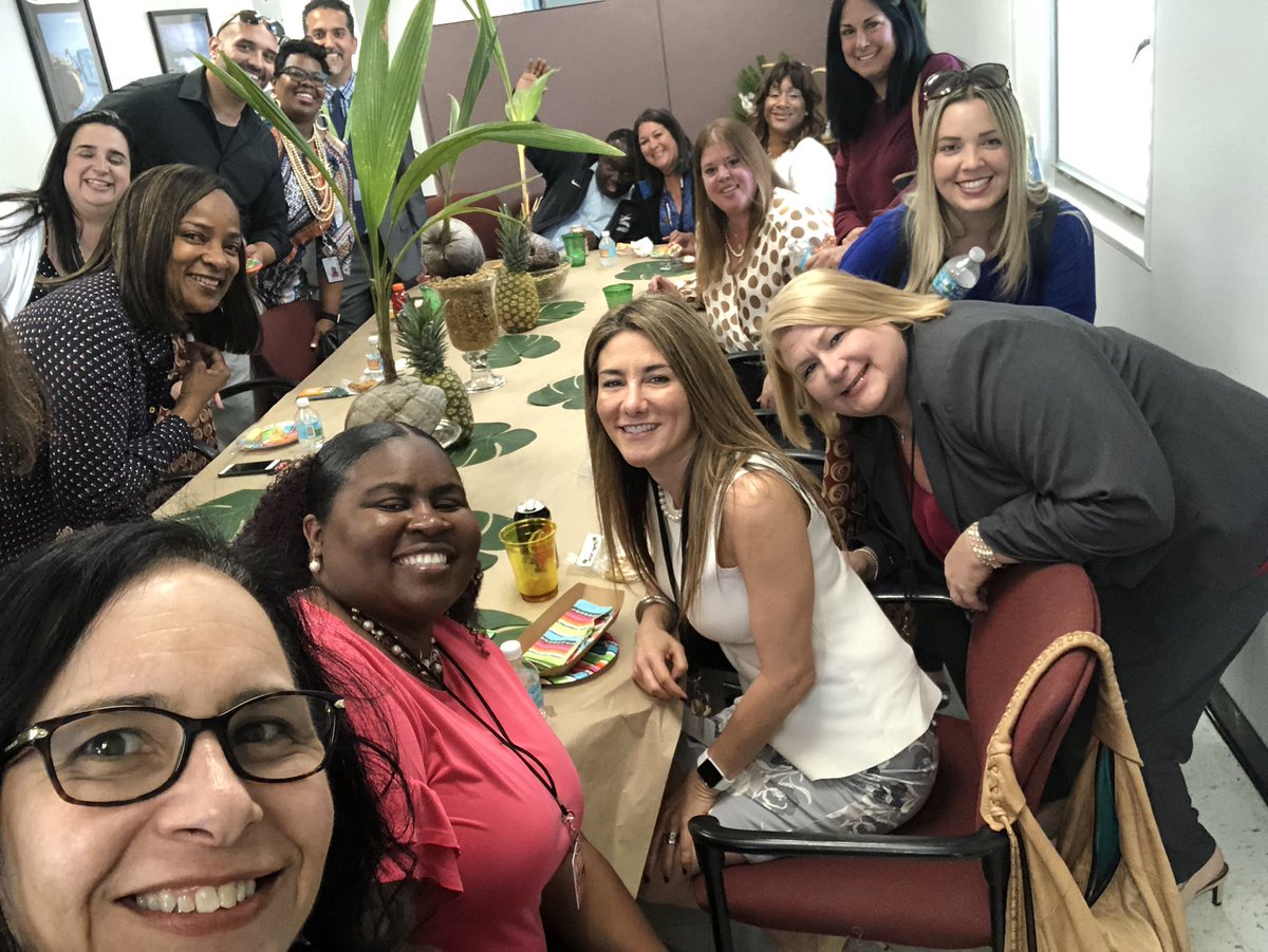 MrsMarrero_FFK8's tweet photo. Thanks @MDCPSNorth for celebrating us! Absolutely enjoyed the feast! #APWeek2019 @DrCKirton @NROSup @NROPierre_Louis @verenanro https://t.co/5rl5j2P8qU