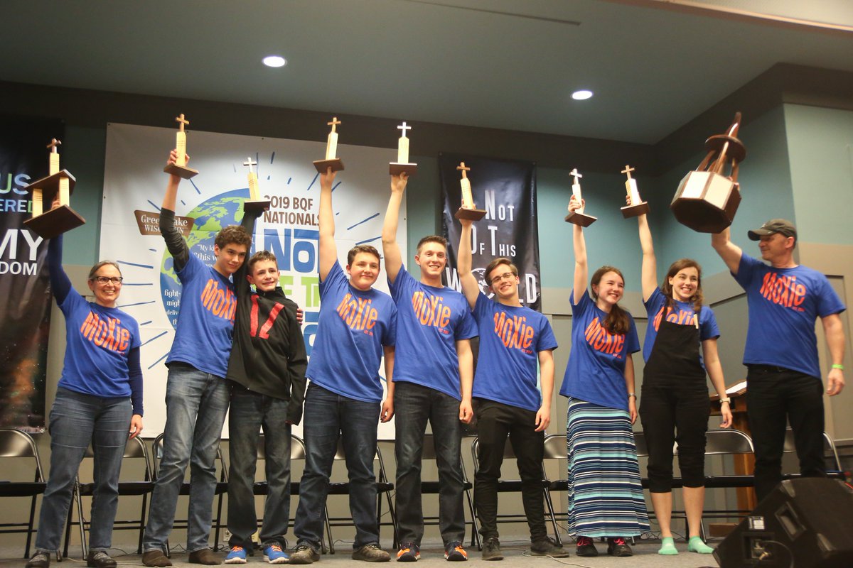 HudsonTFC's tweet photo. After three on-the-edge-of-your-seat Championship quizzes (including a nail-biting triple overtime!), Revelation took 3rd place overall, Riven took 2nd, and Moxie took 1st as the Nationals 2019 Champions!!! #bqfnationals2019 #notofthisworld https://t.co/X6xMV38DnV