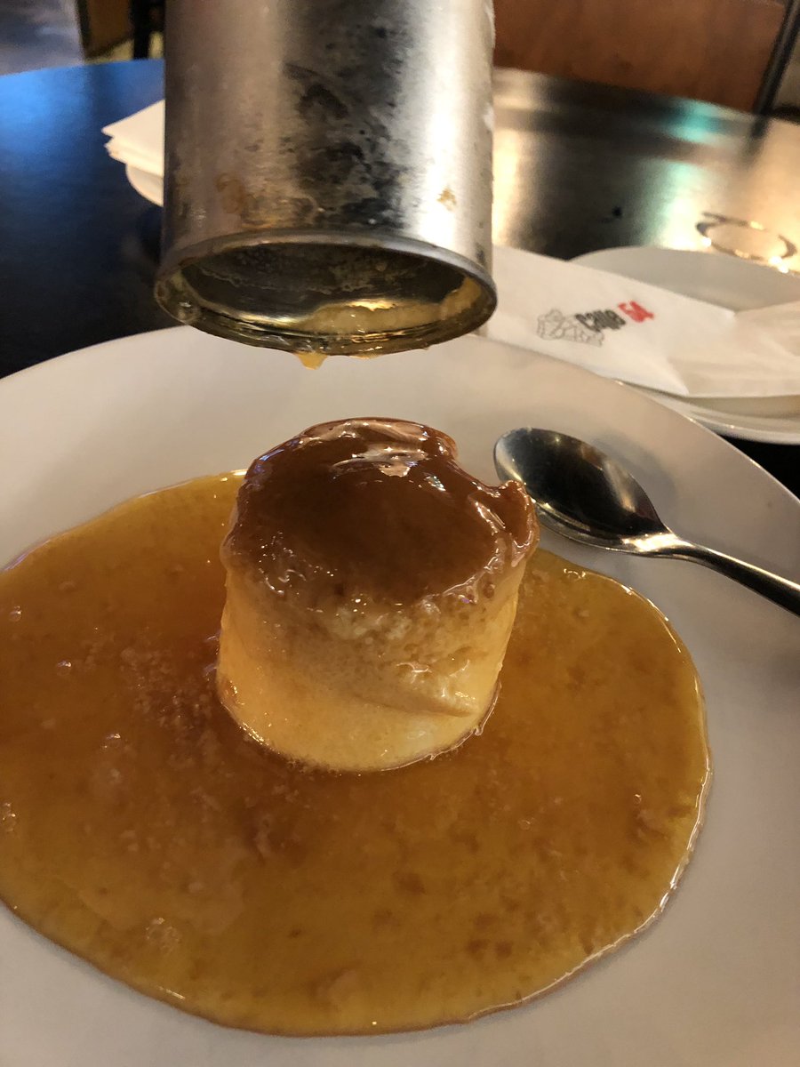 AnaMaria_pasch's tweet image. Hoje me dei o direito de ser/ter #Doce #PudimDeLeite 😋🍂💫🍁