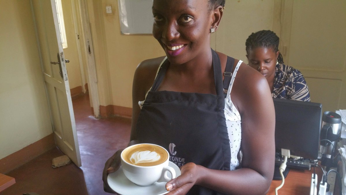ButondeC's tweet image. When i brewed my first @ButondeC Butonde Coffee i was so excited and nervous at the sametime @monalisajoy... thank to @africacoffeeACA #2weekstraining #baristaanew