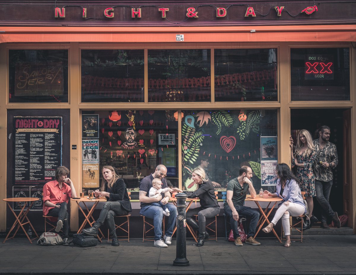 Never know who you'll see at <a href="/nightanddaycafe/">Night & Day Cafe</a>. Here we have a couple of LA music journalists and son, a <a href="/ItsBlackGrape/">Black Grape</a> guitarist and a Croatian tennis pro. No doubt the others are known too. <a href="/TheGreyLantern/">TheGreyLantern</a>