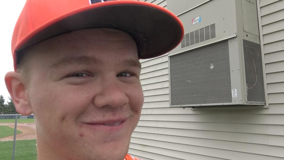 Channel1450com's tweet photo. Sorry @Peyton_Minder21, but based on how gross your brother's #TQT turned out...maybe we should not have given him one either. New Berlin's Dalton Minder, or should we say "Daltina" talks race car beds, the king of the Minder household and going viral 
 https://t.co/0PQu6XhpEG https://t.co/J7Pgmszlcd