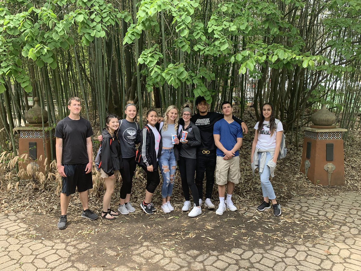 Fantastic day exploring the <a href="/CincinnatiZoo/">Cincinnati Zoo</a> with my Biology 2 students <a href="/EAST_HAWKS/">Lakota East High</a>