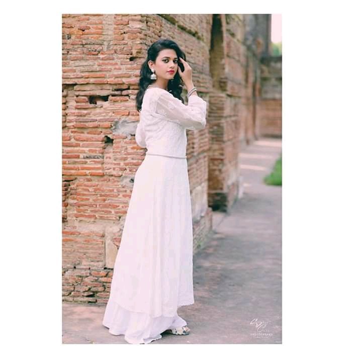 KhokanG54463769's tweet photo. Another mst beautiful #Grojeous preety pic @Shrutii_Sharmaa So cute #dhanak #Gathbandhan 🙏🙏🙏🙏♥♥♥♥ https://t.co/6kmodFTmVS