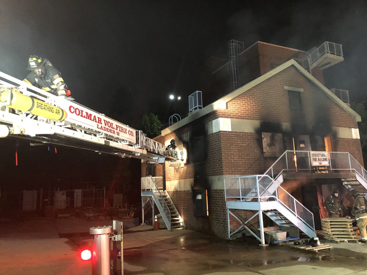 ColmarFire's tweet photo. Last night we attended a structural burn session with Fire Department of Montgomery Township (Station 18) at Montgomery County Fire Academy. Working alongside each other members from both departments refreshed their skills in fire suppression and search and rescue. #colmarfire https://t.co/0pOx6kzWT0