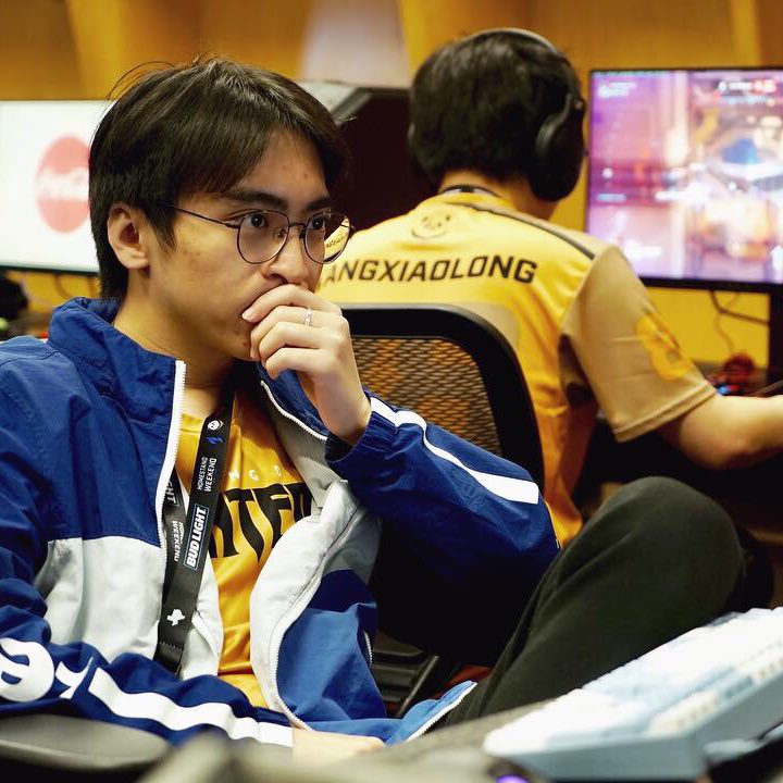 ChengduHunters tweet picture