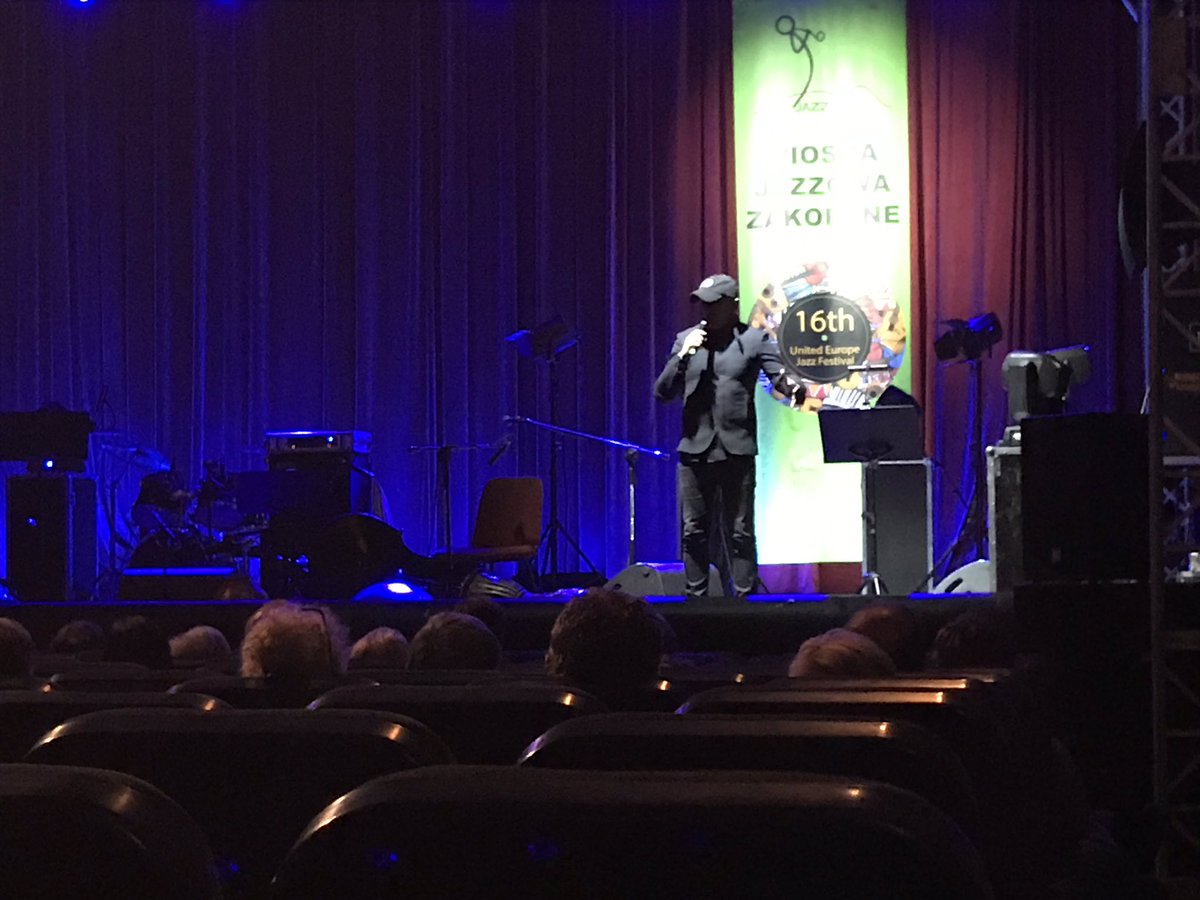 WiosnaZ's tweet photo. #JazzSpring Inauguration. We welcome our jazz spirits! https://t.co/ksICJAyFBn