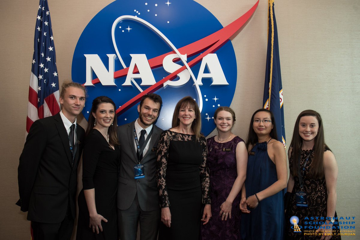 ANHayden1997's tweet photo. This past month I was fortunate enough to gain the opportunity to go to Orlando, Florida for the Astronaut Hall of Fame Induction. It was a phenomenal experience. Because of @AstroScholarFdn, I have been gifted so many incredible opportunities this year. I am so lucky! #AHOF2019 https://t.co/BkK5LExX8e
