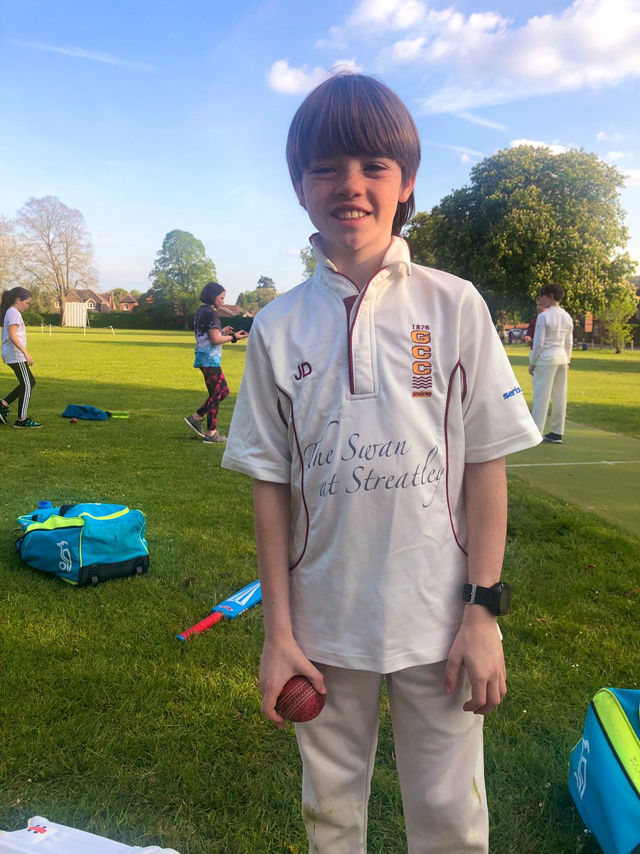 GCCAcademy's tweet photo. It’s the opening night of the U9 and U11 Academy training tonight with @Perform_Cricket - here’s an U9 and U11 superstar sporting their @SwanStreatley sponsored Academy shirt! @GoringStreatley #CricketAcademy https://t.co/VBEqZnVIYd