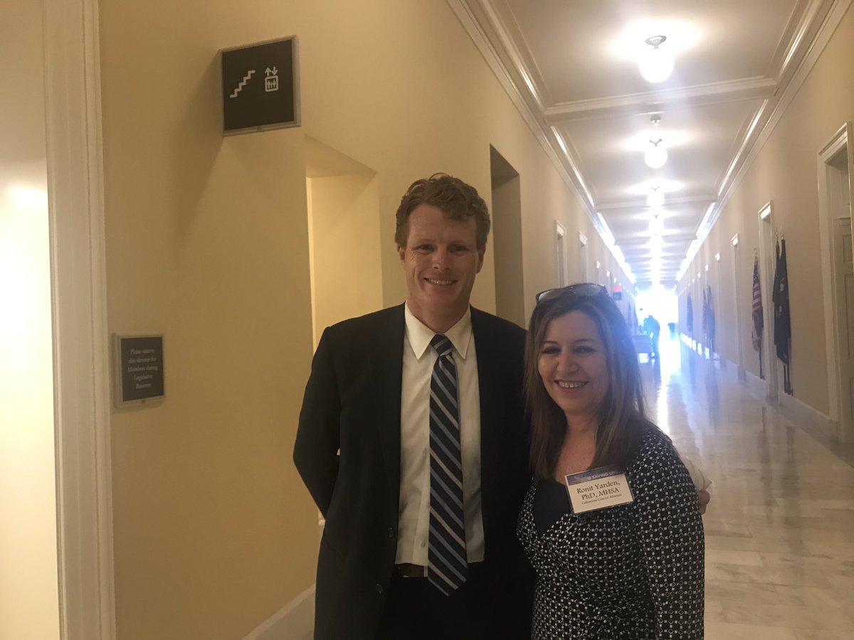 #AACROnTheHill meeting with staff @Maryland representatives advocating for an increase in cancer research funding #FundNCI #FundNIH.  One of the highlights @RepJoeKennedy entered the elevator.  Thank you for @RepJoeKennedy all your work. CCAlliance