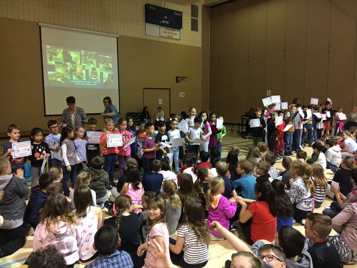 JackMacKenzie_S's tweet photo. Congratulations Coyotes! Spirit of Mr. MacKenzie #effortandkindness awards, grade 1&amp;2 literacy awards, attendance awards. We are so proud of you! @RegPublicSchool #greatandgettinggreater https://t.co/WLoOwcQdXB