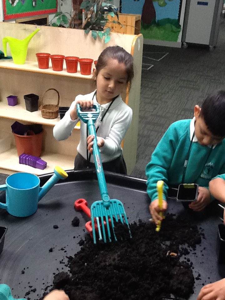 CORENansen's tweet photo. #COREexplorers Reception children are enjoying our new role play area 'Garden Centre.’ They are exploring different tools and resources. #NanSENSATIONAL https://t.co/iz0CWNucbx