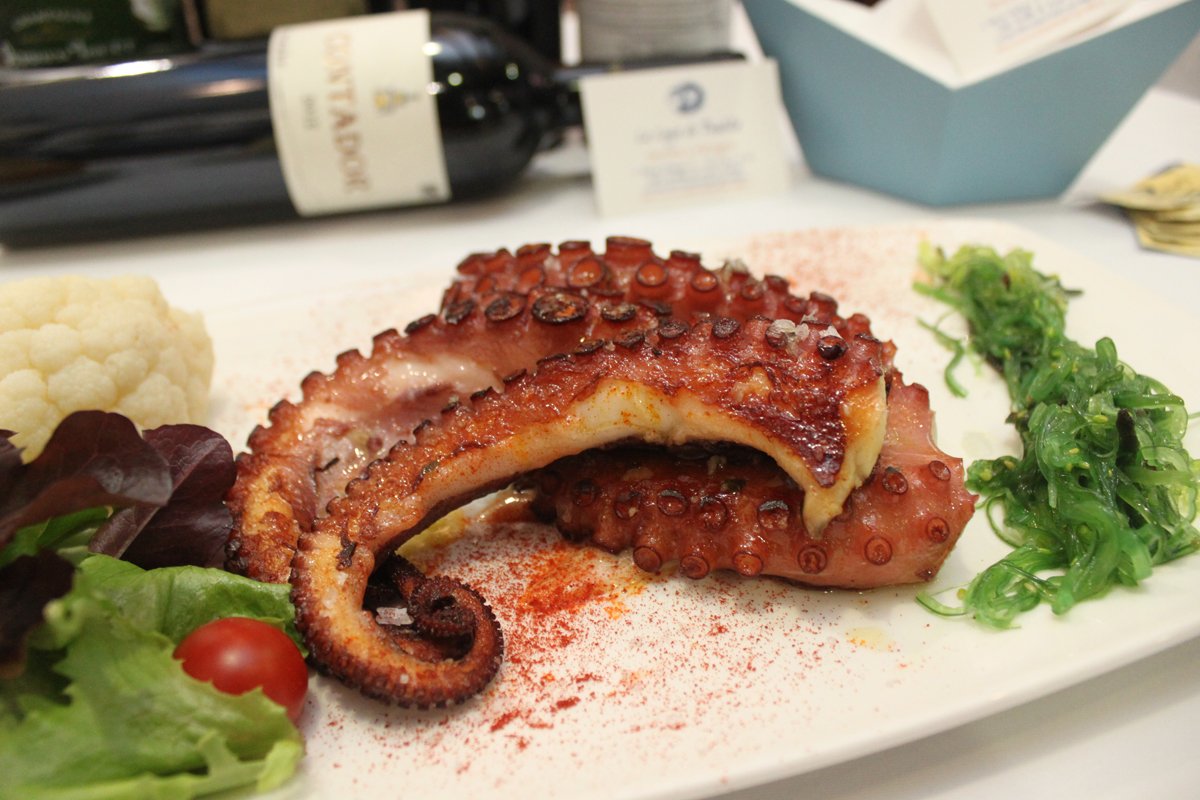La Lonja de Boadilla (@lonjaboadilla) on Twitter photo Como mañana es #festivo 😁 hoy esperamos a todos para tomar unas #cañas 🍺🦐🐙 a la salida del trabajo... buen plan, ¿no? 😉 #terraza #gambas #mariscos <a href="/LonjaBoadilla/">La Lonja de Boadilla</a> Como mañana es #festivo 😁 hoy esperamos a todos para tomar unas #cañas 🍺🦐🐙 a la salida del trabajo... buen plan, ¿no? 😉 #terraza #gambas #mariscos <a href="/LonjaBoadilla/">La Lonja de Boadilla</a>
