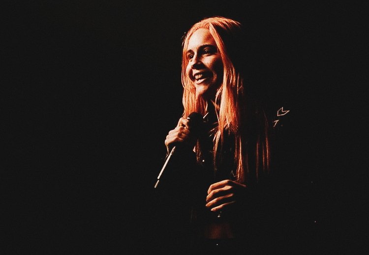 bestpicsofbea's tweet photo. you should post these @beamiller https://t.co/yZSrqjlqTZ