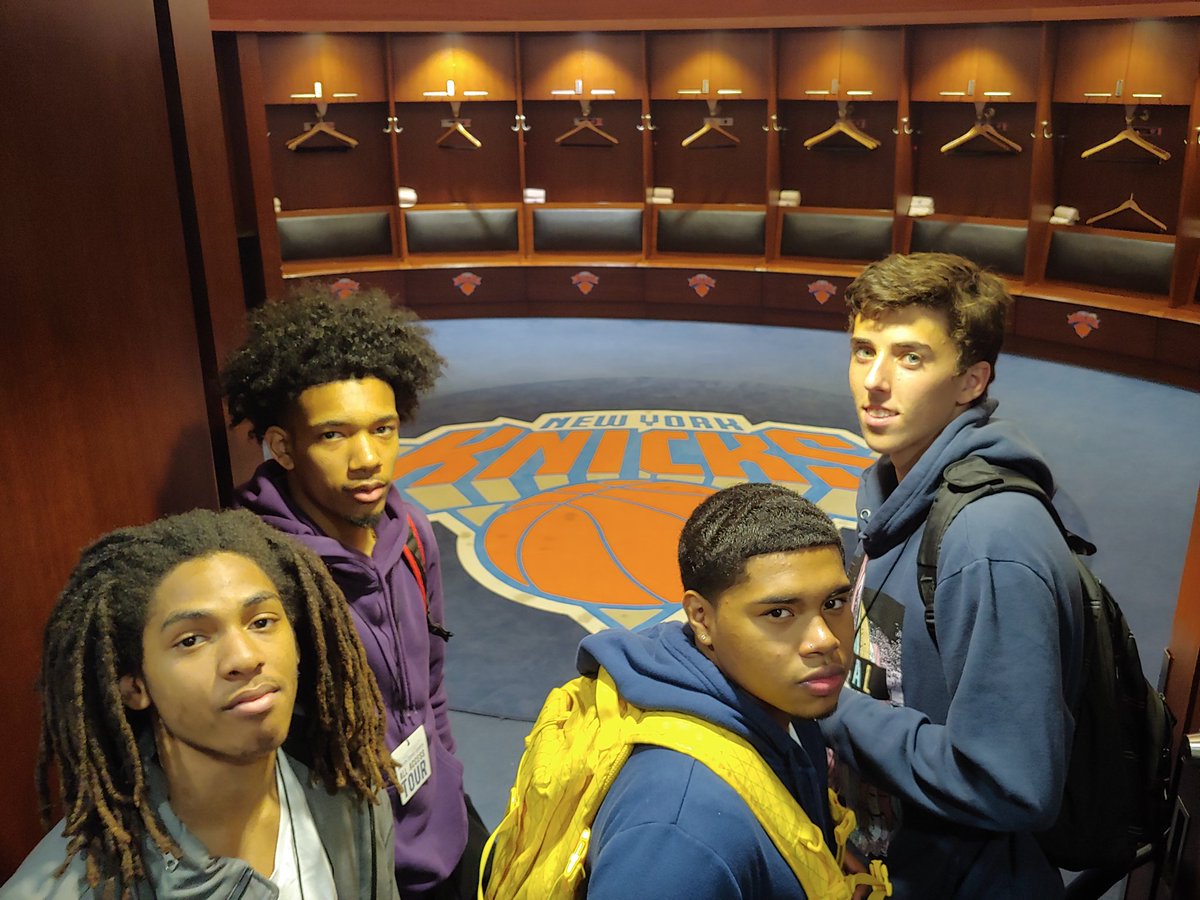 MrKelleyBaldwin's tweet photo. Baldwin High School Sports &amp; Entertainment Marketing students took a behind-the-scenes tour of Madison Square Garden today!  #WhatsBRUINinBaldwin #WeAreBaldwin #MSGAllAccess #MSG #MadisonSquareGarden #Knicks #Rangers #BusinessStudents #BeFutureReady @TheGarden https://t.co/zJX7c8L4G5