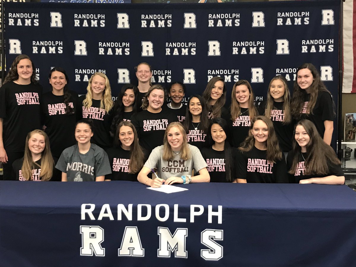 RHS Softball tweet media