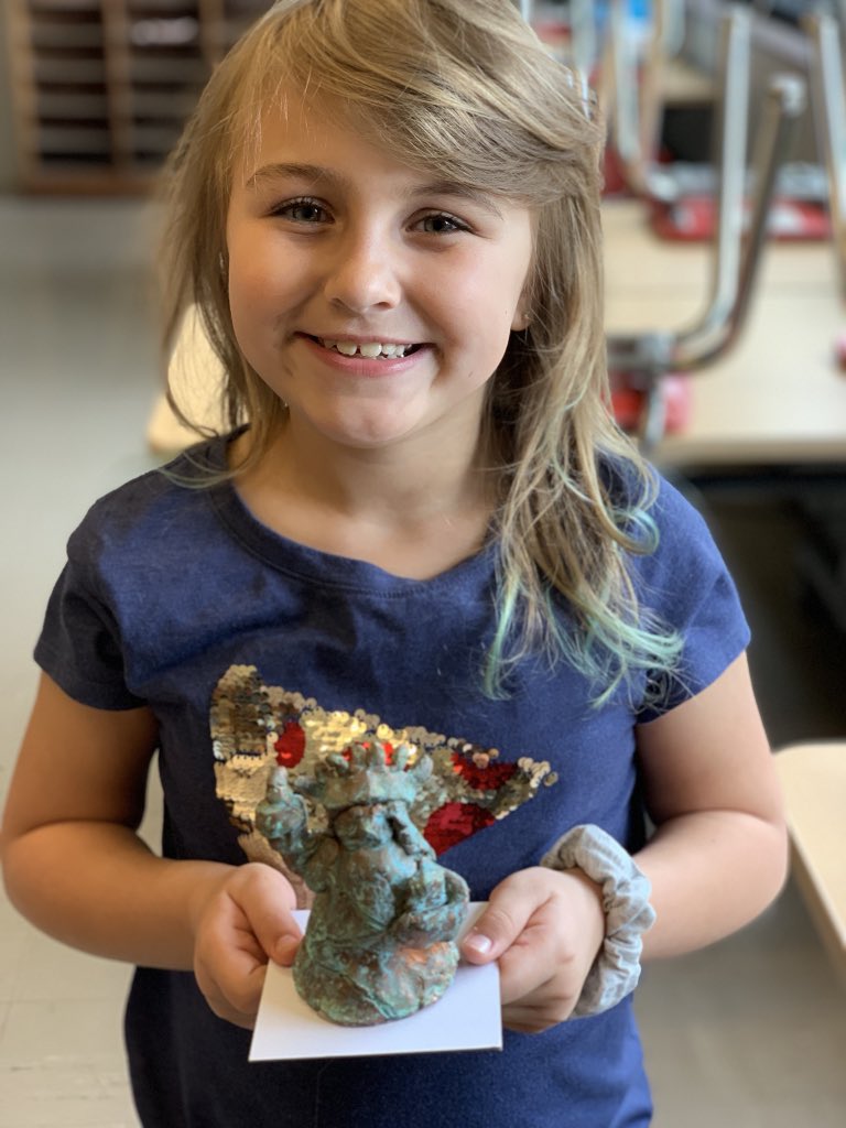 Love our finished Statue of Liberties...weathered an all! <a href="/MarksTeachCoach/">Andrew Marks</a> <a href="/RidgeElemMentor/">Ridge Elementary</a> #RidgeEsRocks #OnceACard