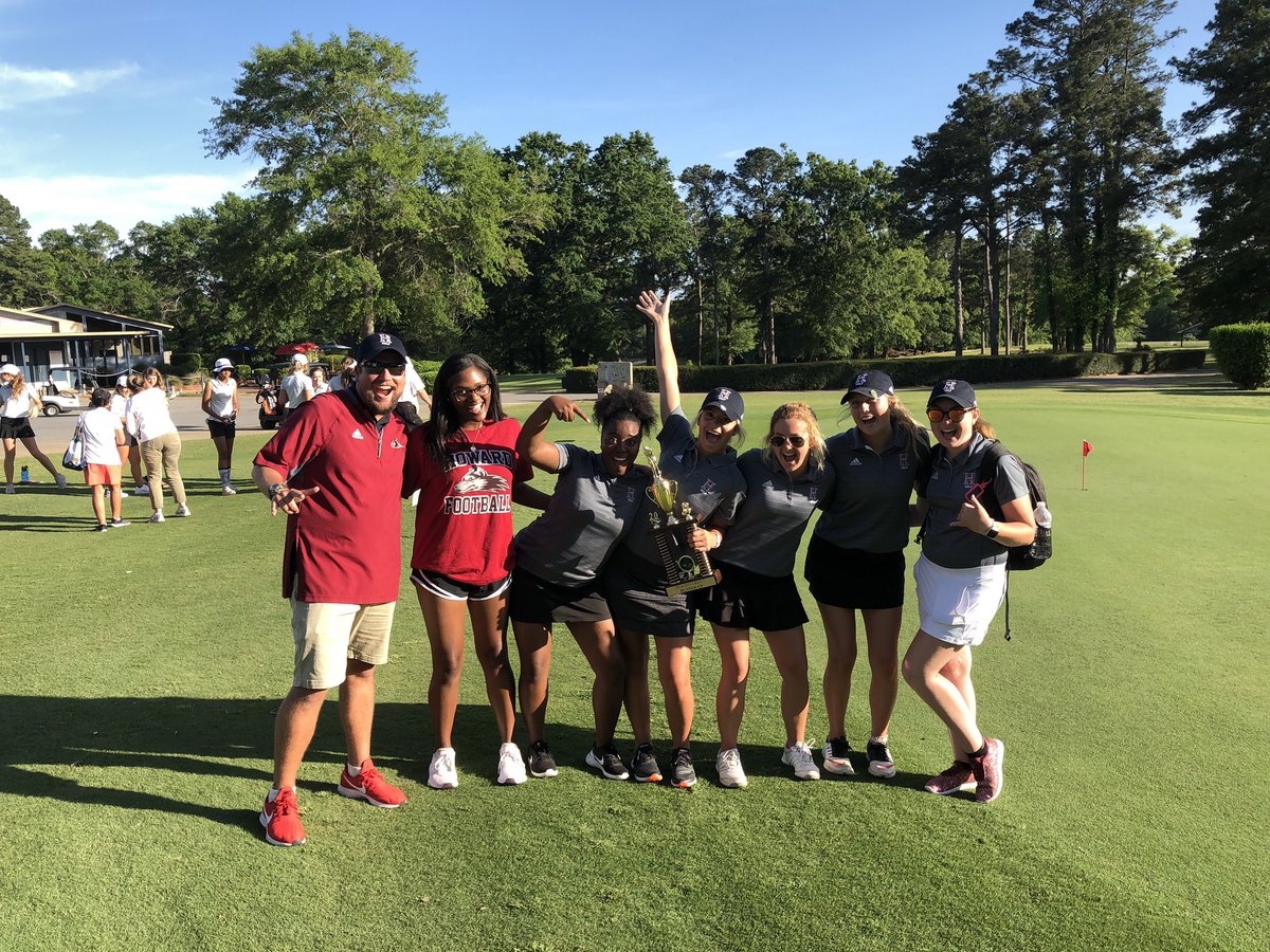 Proud to announce the #Howard girls golf team qualified for the State Championship by finishing 2nd in the area tournament! #GoHuskies #TheHowardWay <a href="/BibbSchools/">Bibb County Schools</a> <a href="/BibbAthletics/">Bibb Athletics</a> <a href="/LDSmith1908/">LaToya Dennis Smith</a>