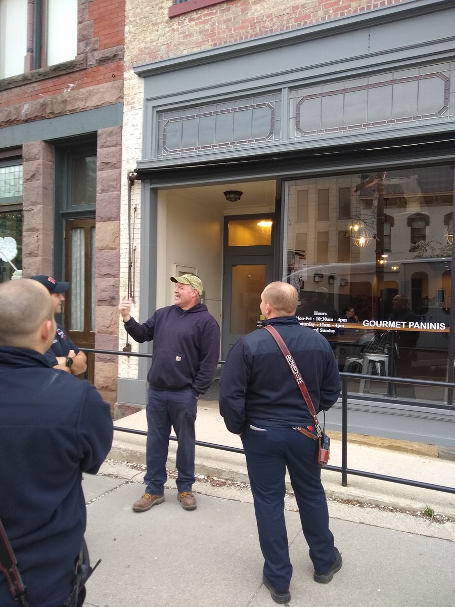 CJ Neading tweet media