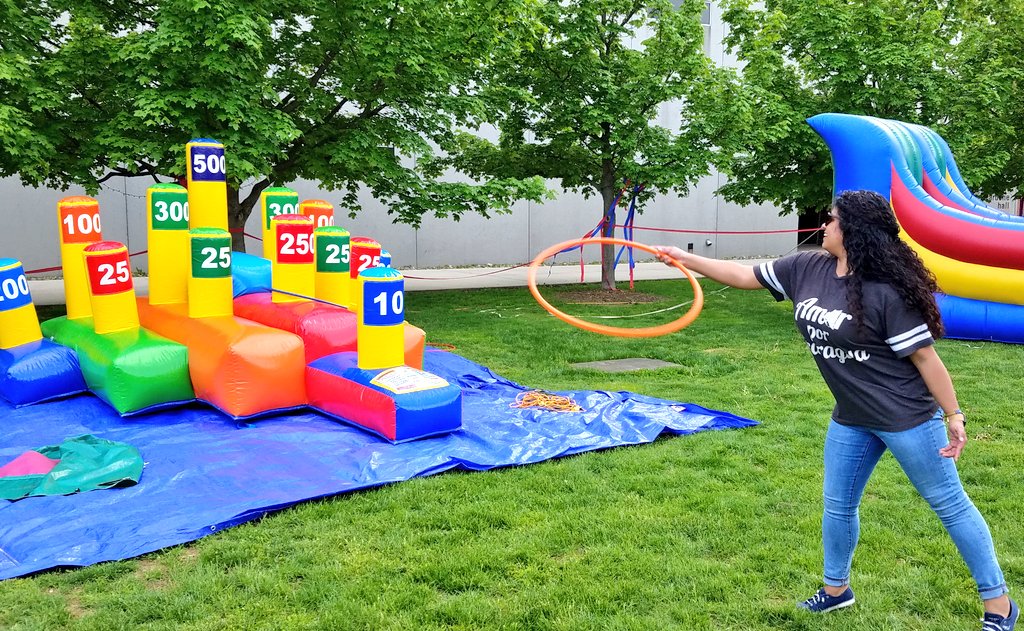 UVFStudentLife's tweet photo. Thanks for coming out to Forge Fest!! Beautiful weather and lots of fun, food, and games. 

Love our UVF Family!! https://t.co/3F6MZSRgTa