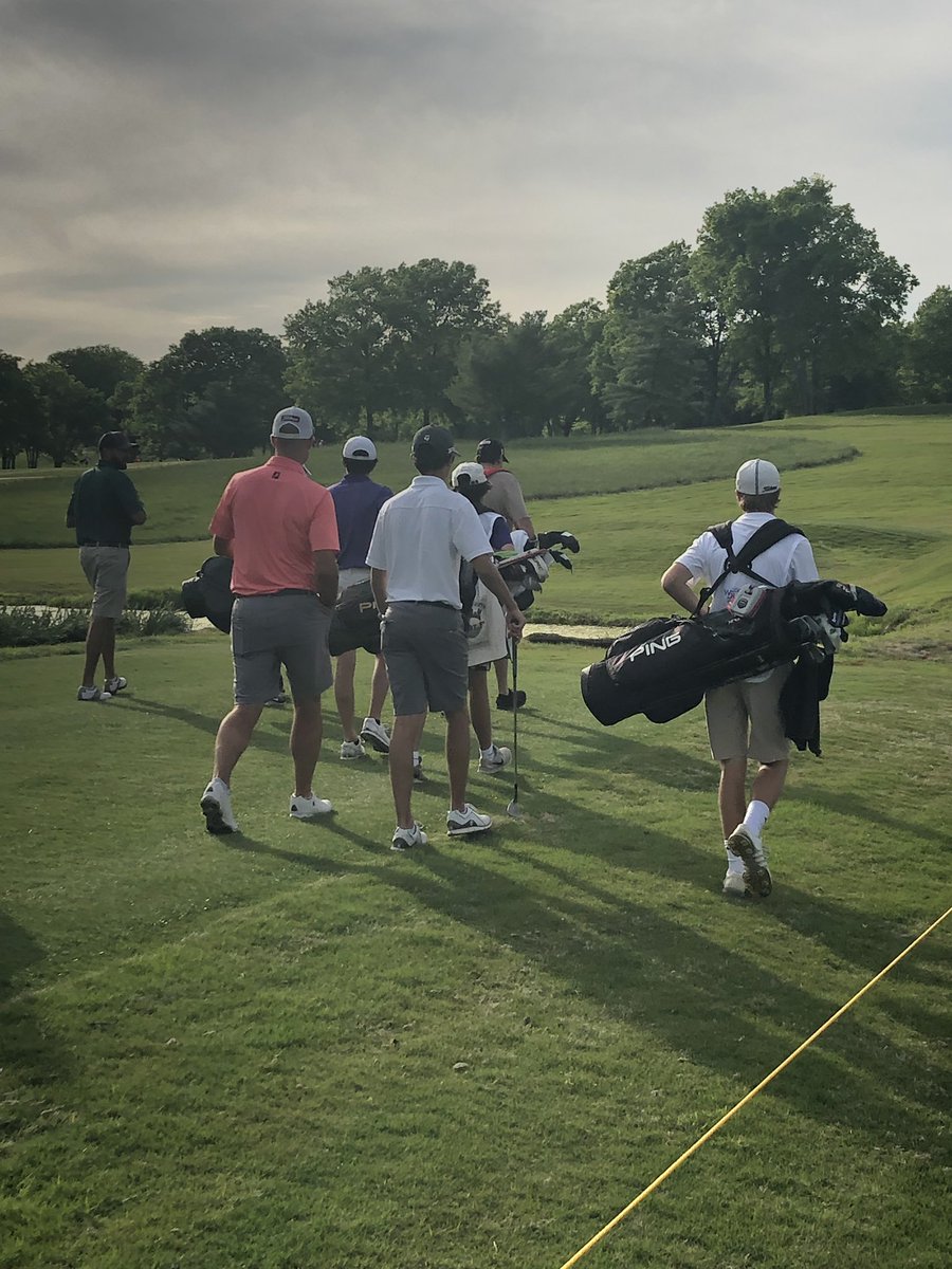 BAGolfSquad's tweet photo. Tommy Pitts &amp; Eli Gonas with Eli’s partner Matt Harmon https://t.co/d1PtzpY236