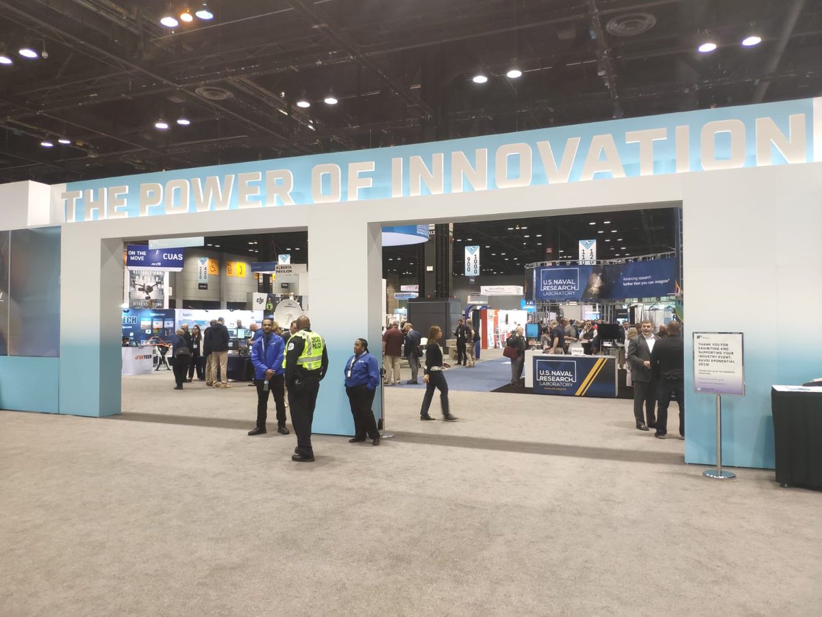 FAIMidwest's tweet photo. ๐ซ๐ท is well represented at 2019 @AUVSIshow! With the support of @businessfrance, 8 French #Drone Companies are presenting their cutting-edge technology in #Chicago! @AERACCESS @AerospaceValley @AzurDrones #eyocopter @ElistairTC #MC2technologies #Simpulse @sterblue #MidwestRising https://t.co/SE3oBsabAH