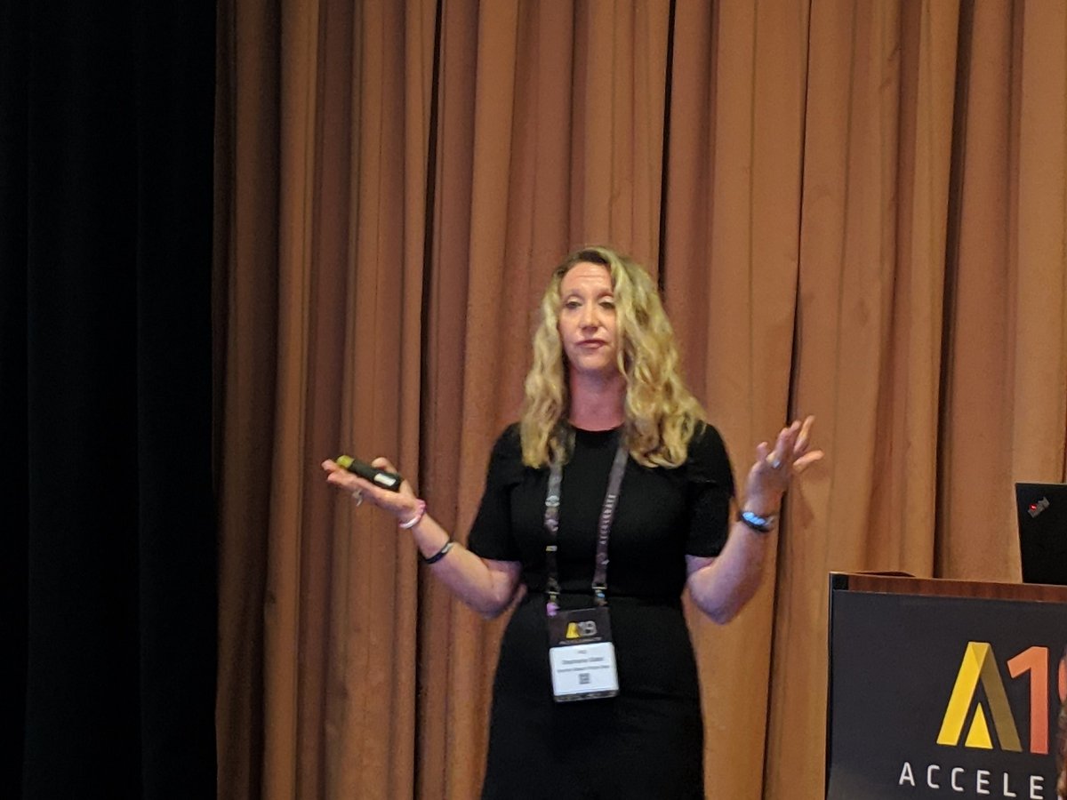SgtLicata's tweet photo. Great to see my friend and @FBILEEDA PIO instructor @StrategicPIO presenting at #AxonAccelerate today.  #acceleratepolicing https://t.co/03UTJCr4rj
