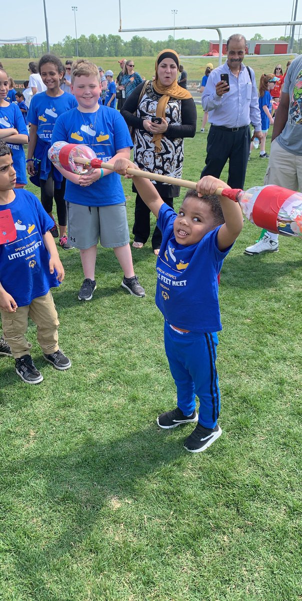 JacobsRoad_ES's tweet photo. Jacobs students enjoying Little Feet Meet!  Thank you @MatoacaHigh for hosting!  We had a GREAT TIME! https://t.co/lbVKwl1Q04