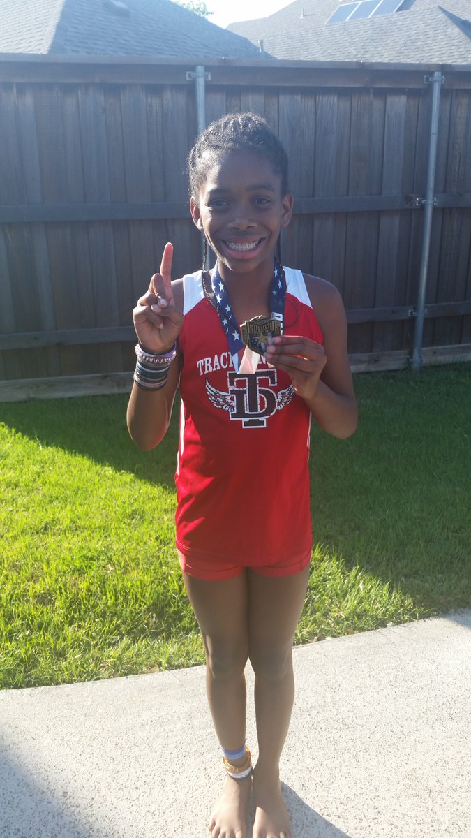 cardell25's tweet photo. Congratulations Sydney of Track Dynamite on your 1st place win in the 10u Girls Long jump at the NTC track meet. #trackDynamite #flightteam #10u #hardworkpaysoff https://t.co/brQwXhFLKj