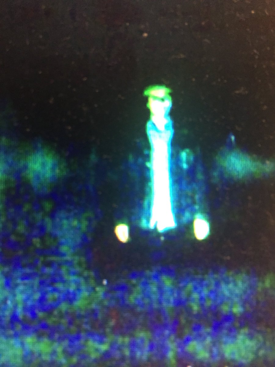 shapriowario's tweet photo. Check out my friends new Album that he spent a while on. OVER A YEAR!! 😱😱😱
https://t.co/a4FzTbdIsU
#nightcalls #ambient #rock #softrock #pop #soundcloud #soundcloudmusic #mgmt #music #jacob #jakeelijah #night #calls #psychadelic #musica #eflgg #eflggmusic https://t.co/mLingzj0kI