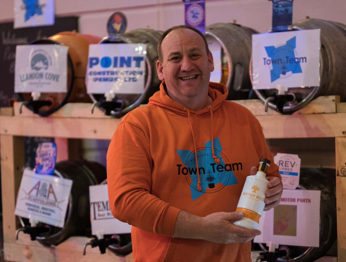 PDockTown's tweet photo. Thank you to all our amazing beer and gin festival sponsors - @Beautypembs, AA Scaffolding, Central Motor Parts, @firecrestgas, Justins Joint, Llanion Cove - Pembrokeshire Activity Centre, @parfittscarpets 1/2 https://t.co/ZMTie5fzYa
