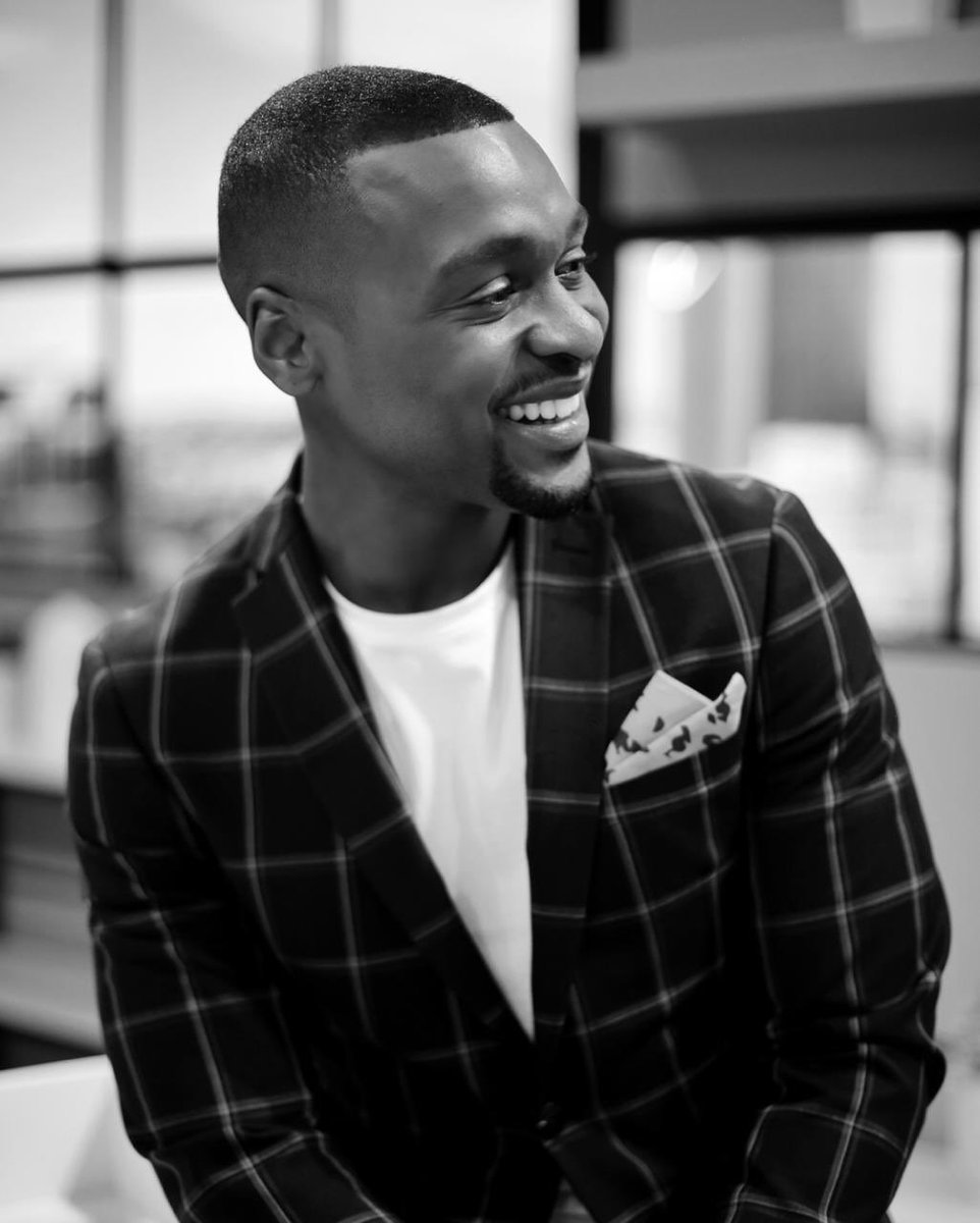 MoziakAfrica's tweet photo. Sinivasan's career can truly be seen as something drawn on a vision board; personal, exact and truly a dream.
We got a chance to catch up with the E! Africa TV star!
Link: https://t.co/o2CJ8Bhklo #MoziakAfrica #LoveELiveE #15YearsOfE https://t.co/Axxa9upnNM