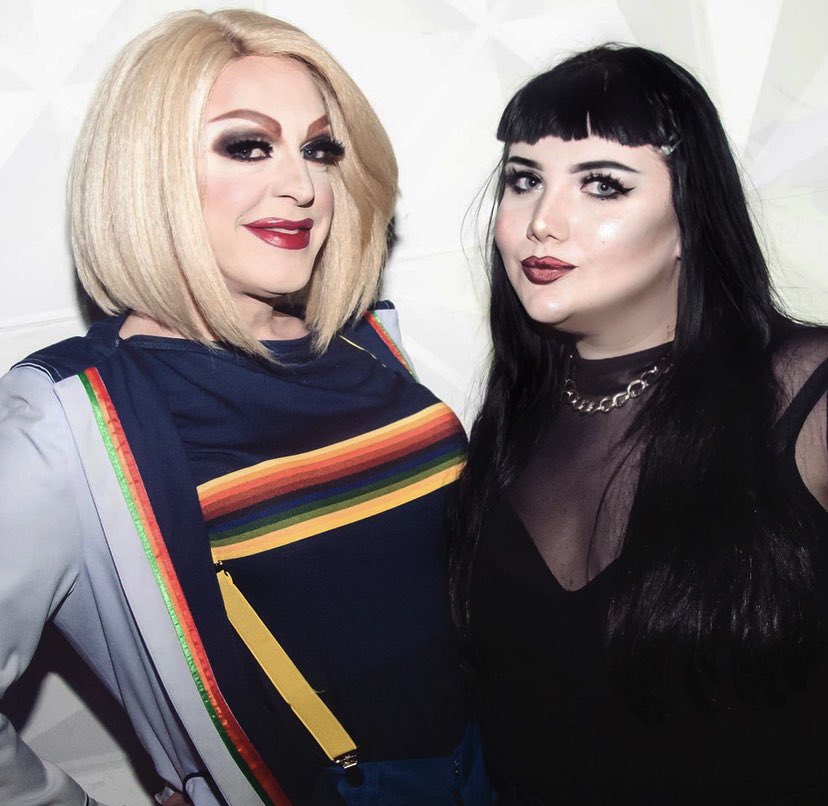 kelsmatica's tweet photo. Listen up! Tour managing the #outoftheboxx UK tour has been the MOST fun Iβve had in so long! All of the love for this pair π€ https://t.co/1JHw3nXHjc
