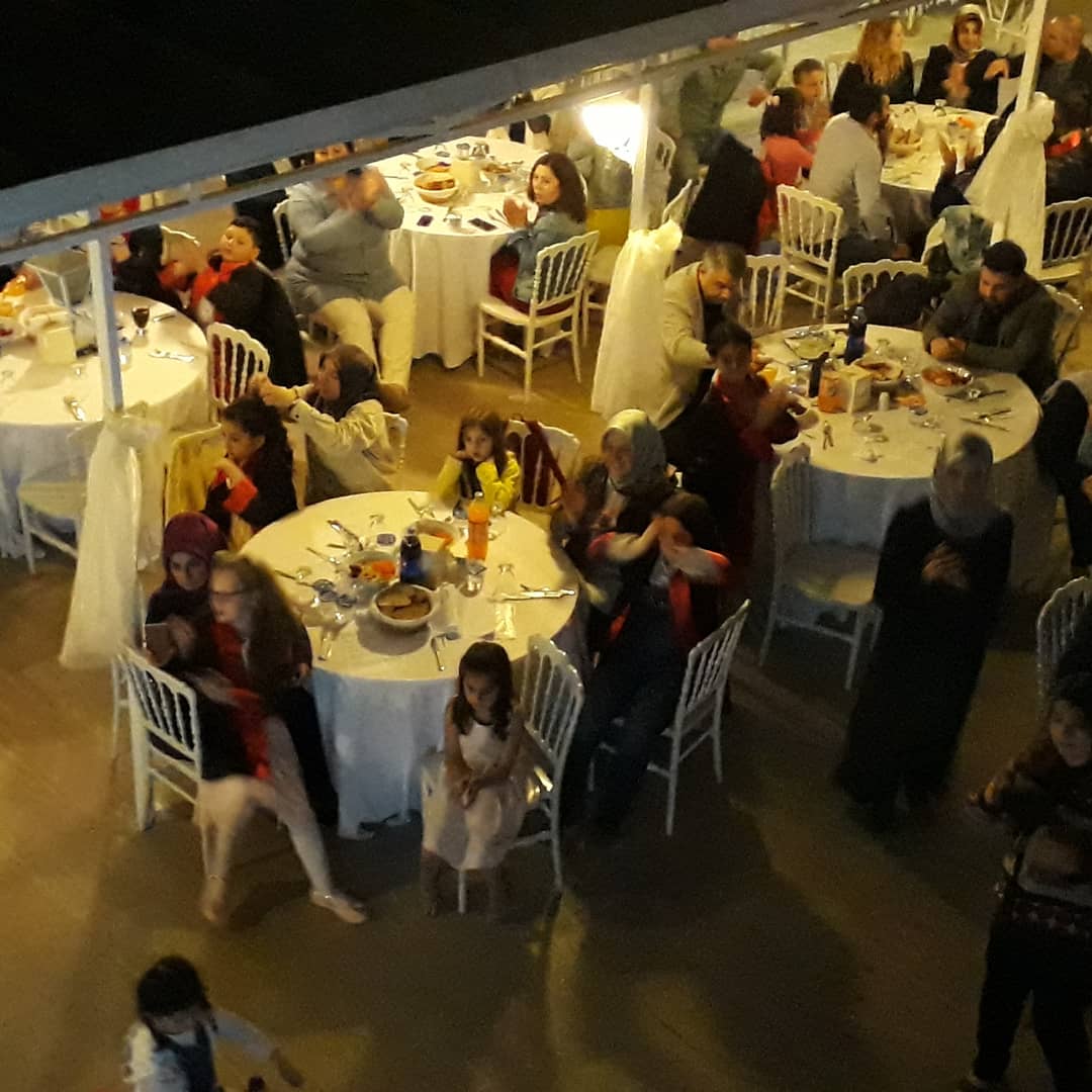 Sabanci Ogretmenevi On Twitter Bu Aksamki Mezuniyet Torenlerimizden Goruntuler Https T Co Ynynhp2otd Twitter