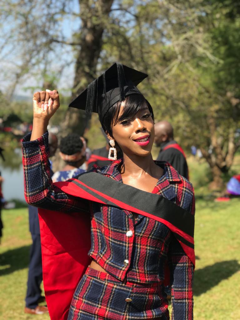 KoketsoBotse tweet media