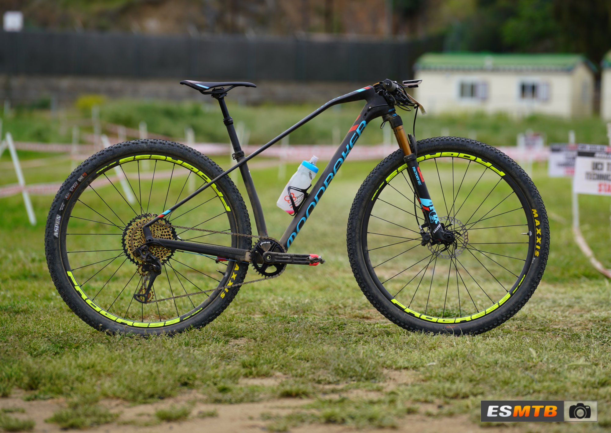 ESMTB on X