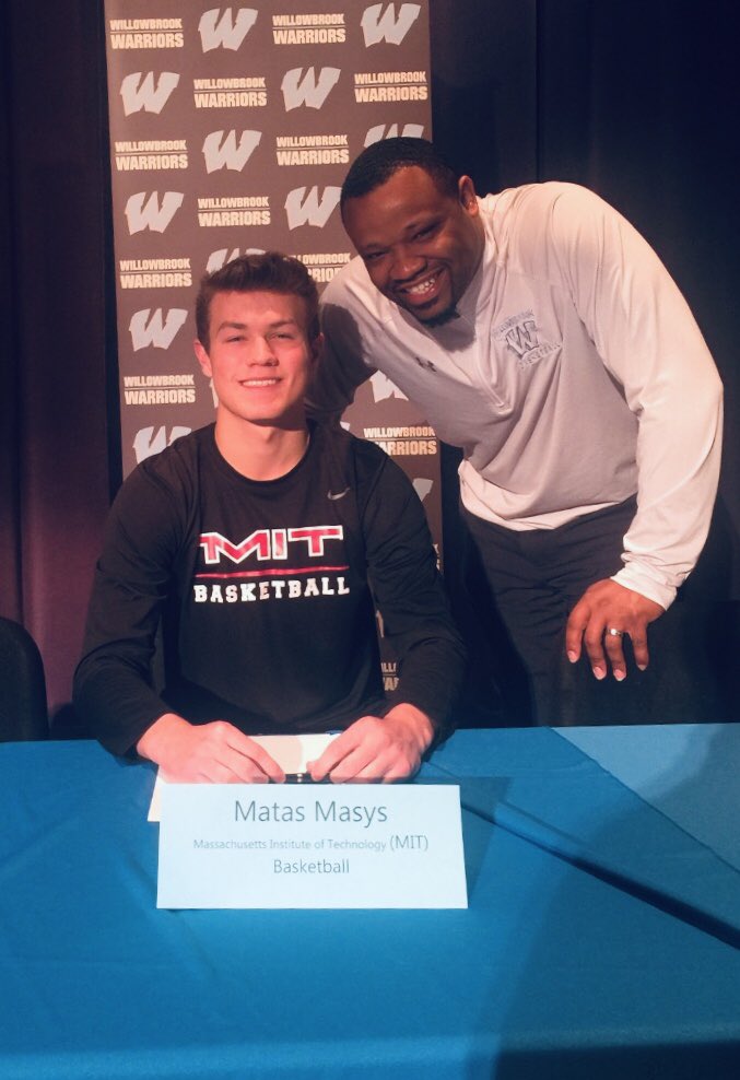 Congratulations to <a href="/mmasys21/">Matas Masys</a> (MIT) and @LeviBentsen (Central Dutch) on signing their NLI to continue their academic and athletic careers at the next level! We wish you the best of luck! #WBWarriorPride