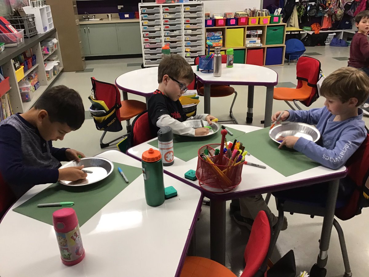 Inquiry students make bee watering stations. <a href="/MrsTsagalis/">Mrs. Tsagalis</a> @juliedombai