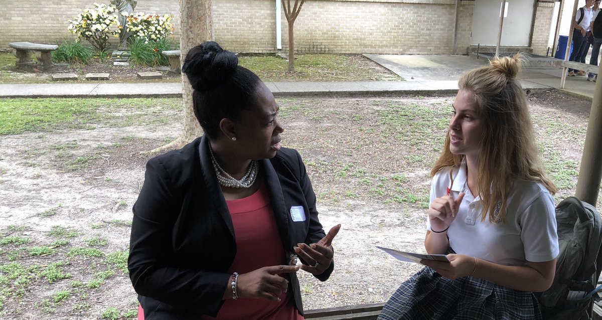 tlwmoore's tweet photo. Today, @southlacc Young Memorial Campus hosted College and Career Day Hanson Memorial High School! We had a blast sharing great information on South Louisiana Community College,#DualEnrollment, #ProgramOfferings, and how we are #CreatingFutures! https://t.co/V8vgBQ8jlG