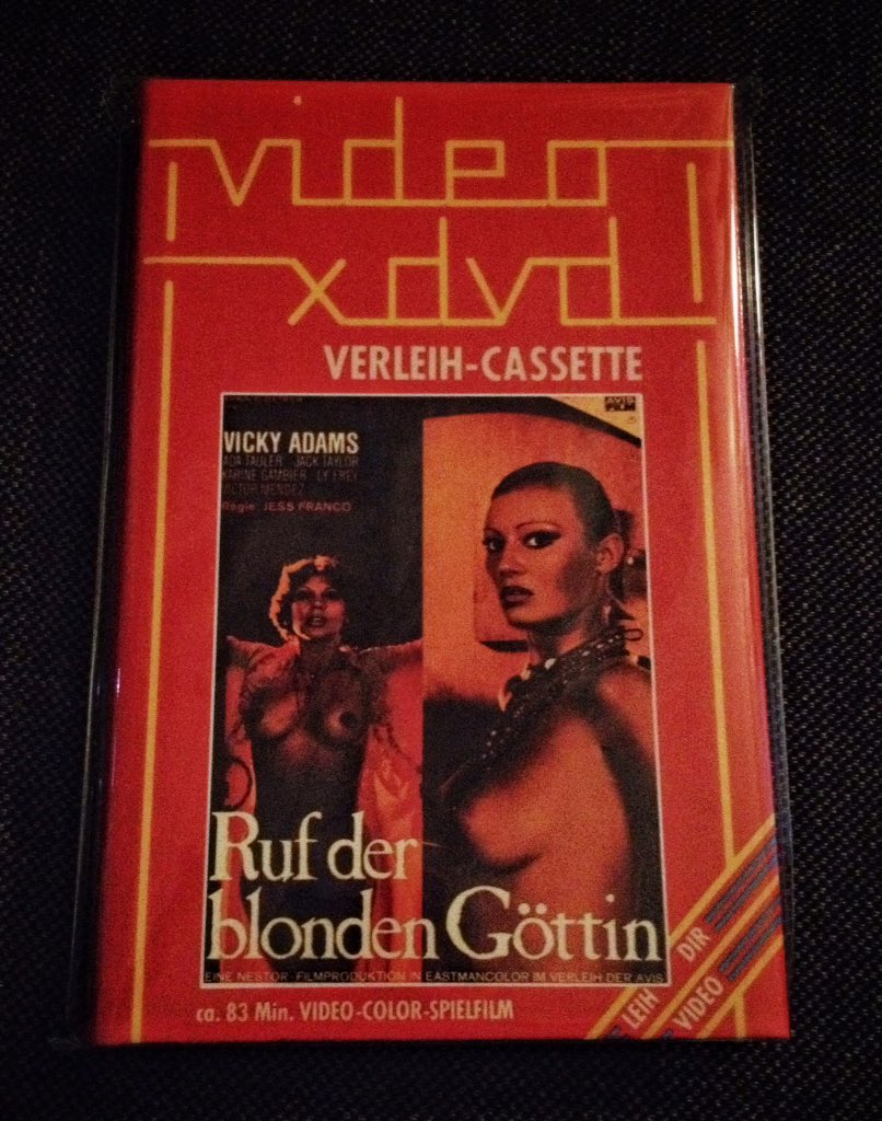 BorisLugosiSr's tweet photo. VOODOO PASSION / RUF DER BLONDEN GÖTTIN (1977).
It's time for another Jess Franco movie. Voodoo, passion, jazz, tribal drums, nudity. 
#jessfranco #hartbox https://t.co/wCucJJoWkV