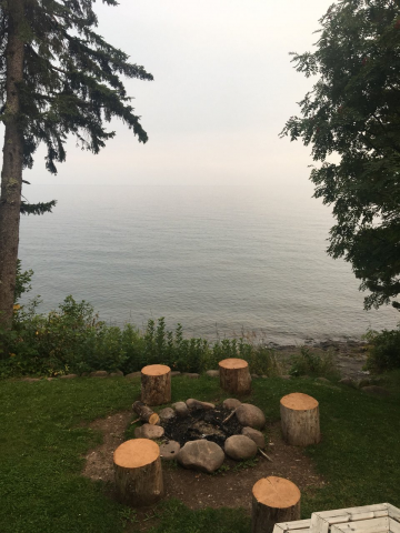 SolbakkenMN's tweet photo. You've had experiences with us that others would love to hear about. https://t.co/DutZ5D9S7e https://t.co/5MqwPI57jT
