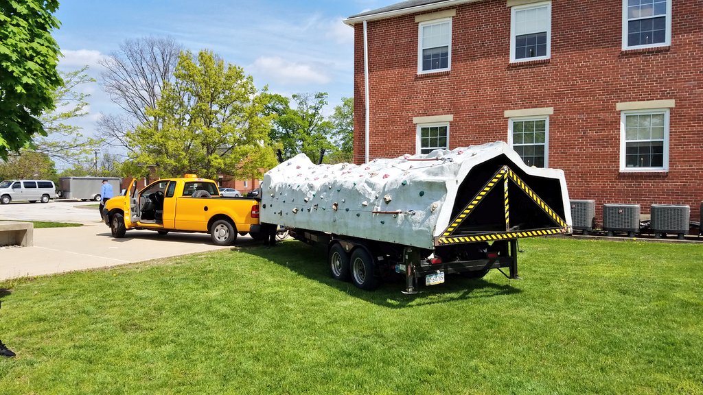 UVFStudentLife's tweet photo. Set up has commenced for our annual Forge Fest!! Join us from 4-7pm today for games and food.

Oh and WE HAVE A ROCK WALL!!! https://t.co/9PbB7AhZqW