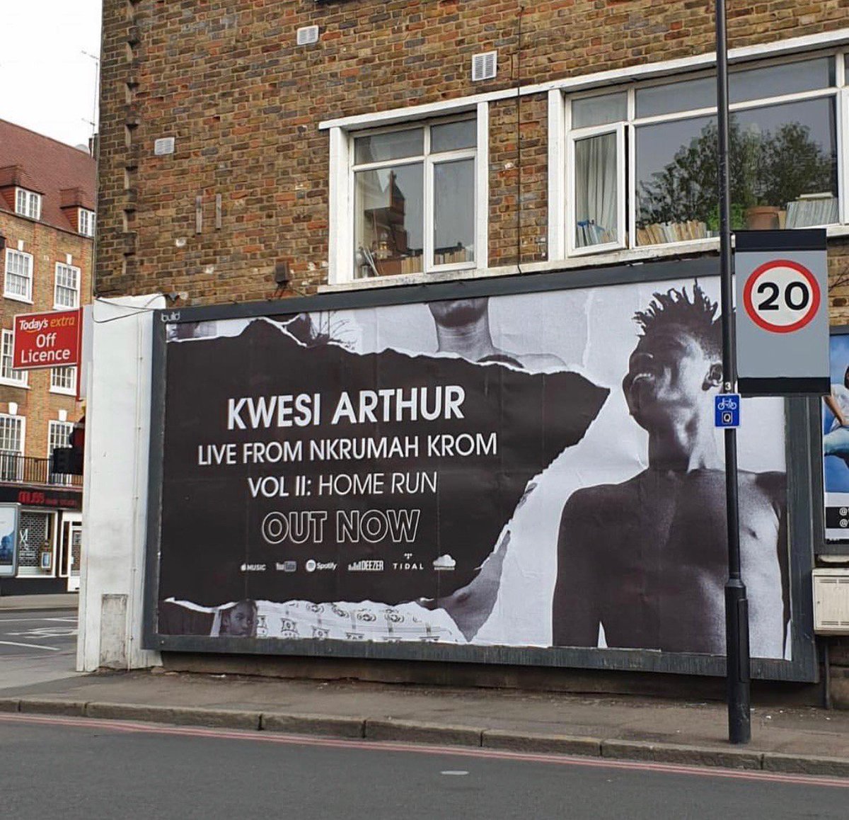 BET_UK's tweet photo. We see you @KwesiArthur_ posted up in London https://t.co/tm9Obwif0c