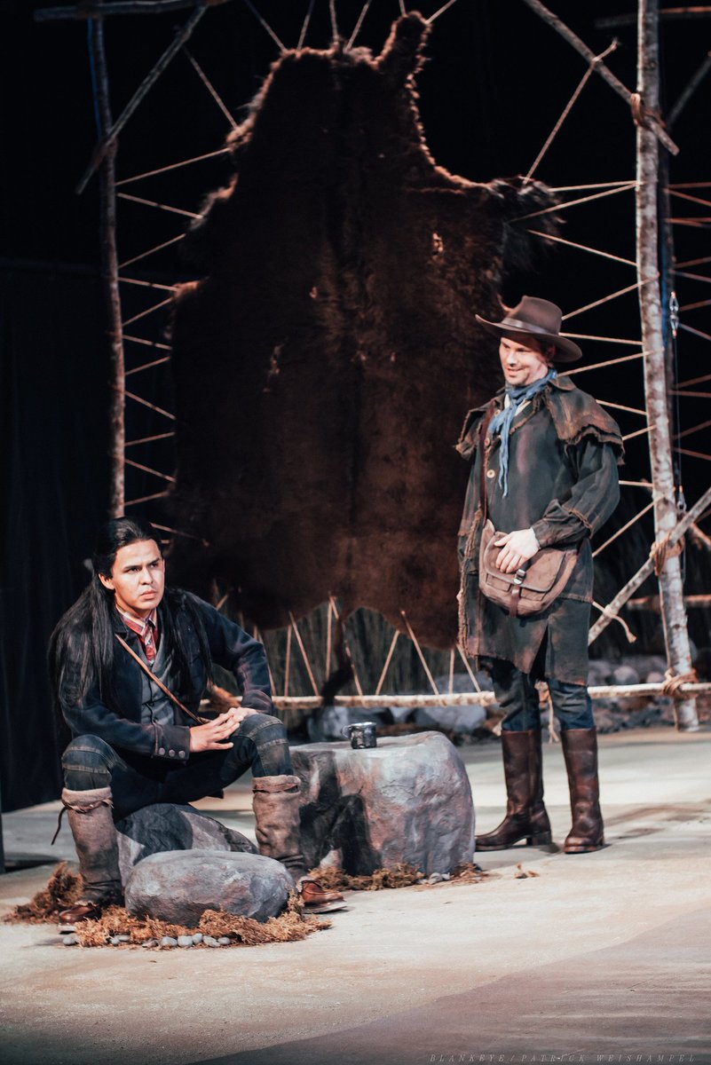 MKNAGLE's tweet image. #Portland, only one week left to see #CrossingMnisose @PCS_Armory! Get your tickets now! pcs.org/crossing #NativeTruth #InsteadOfRedface #IllumiNative #oregon #NoDAPL #StandWithStandingRock