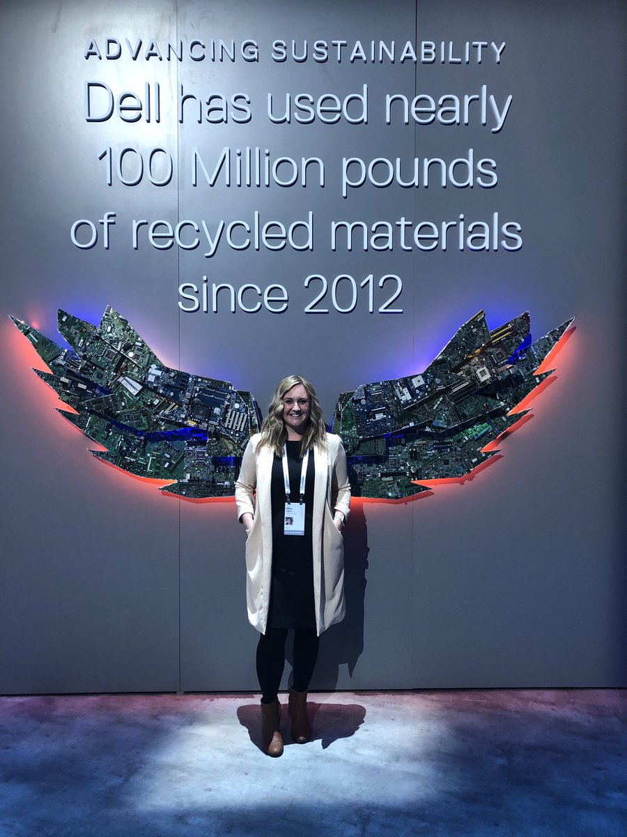 AbbyFelitto's tweet photo. Powering miracles and giving back. Proud to work for a company that’s doing so much good in the world. #delltechnologiesworld #iwork4Dell #DellTechGPS https://t.co/LdSOVDFrNY