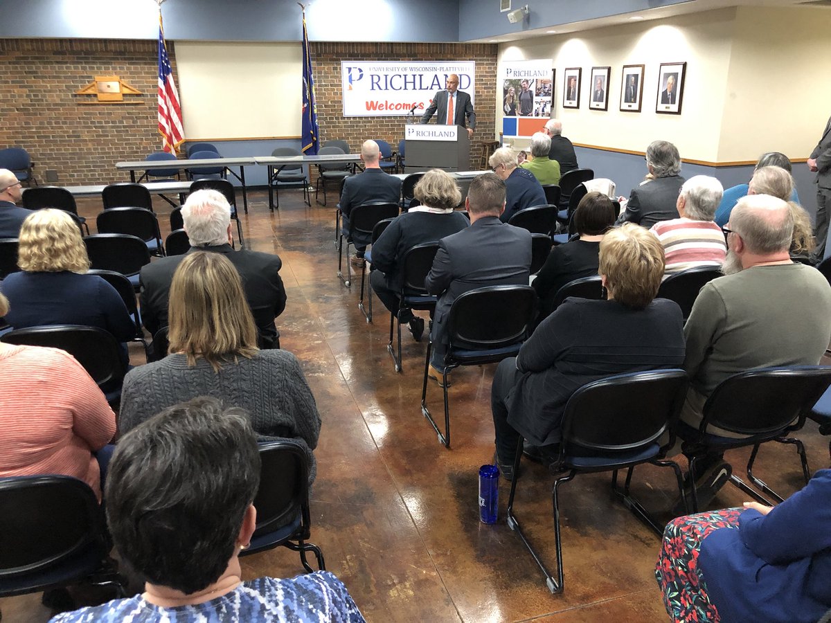 Chancellor Dennis J. Shields, Dr. Joanne Wilson, Dean Wayne Weber, Michelle Winkers of <a href="/meistercheese/">Meister Cheese</a> and Dean Brandon Fetterly helped usher in two new associates degrees to campus! Learn more here: 
tinyurl.com/y6xsh4qw <a href="/channel_3000/">Channel 3000</a> <a href="/johnstofflet/">John Stofflet NBC15</a> @Emilee_WKOW <a href="/zschultzWPT/">zac schultz</a>