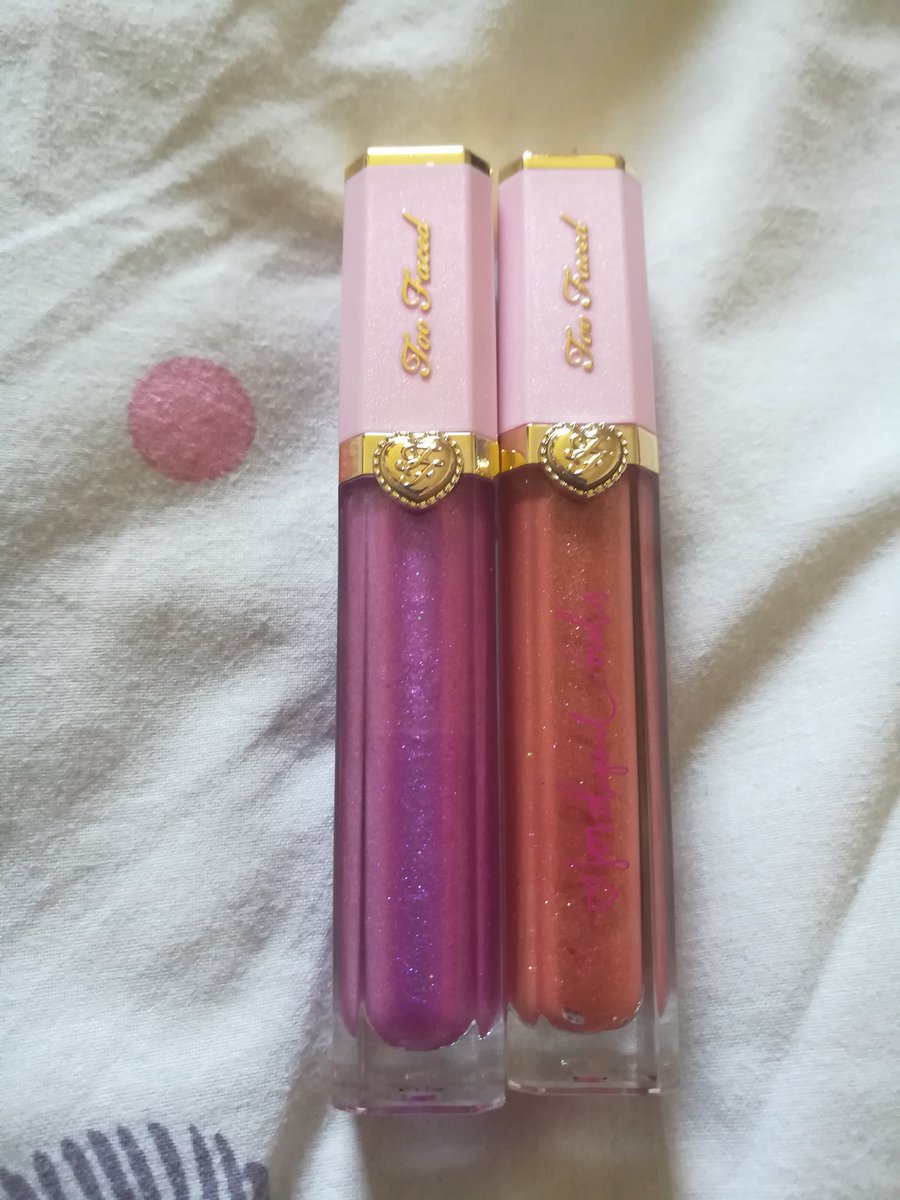 Les teintes 401k et Social Butterfly de Too Faced, de magnifique couleur et de bon gloss !!!