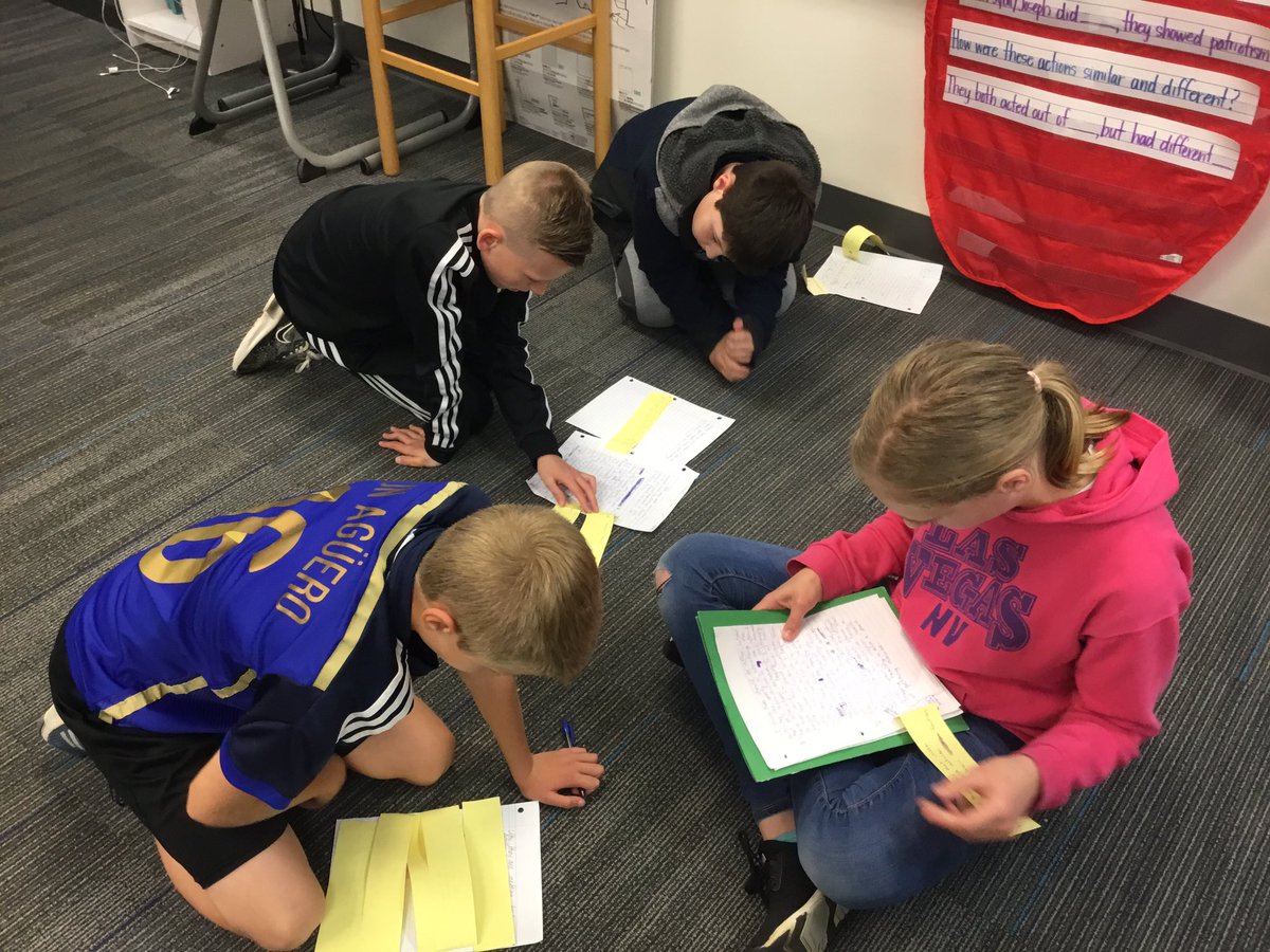 rachelteachkc's tweet photo. Revising our arguments by evaluating the validity of our argument. Can you poke holes in my claim? #TCRWP #PeerRevising @Linda_Boxberger #Big3 https://t.co/TbZLcwxQXd