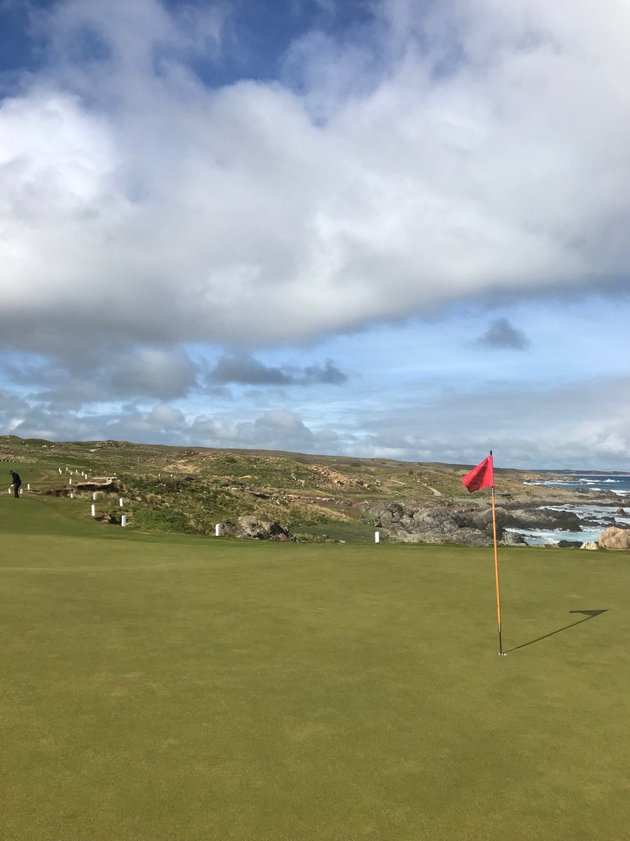 I just won King Island Pro Am #Golf#Cape Wickham # Ocean Dunes #Fayde #Srixon
12th green looking back to tee