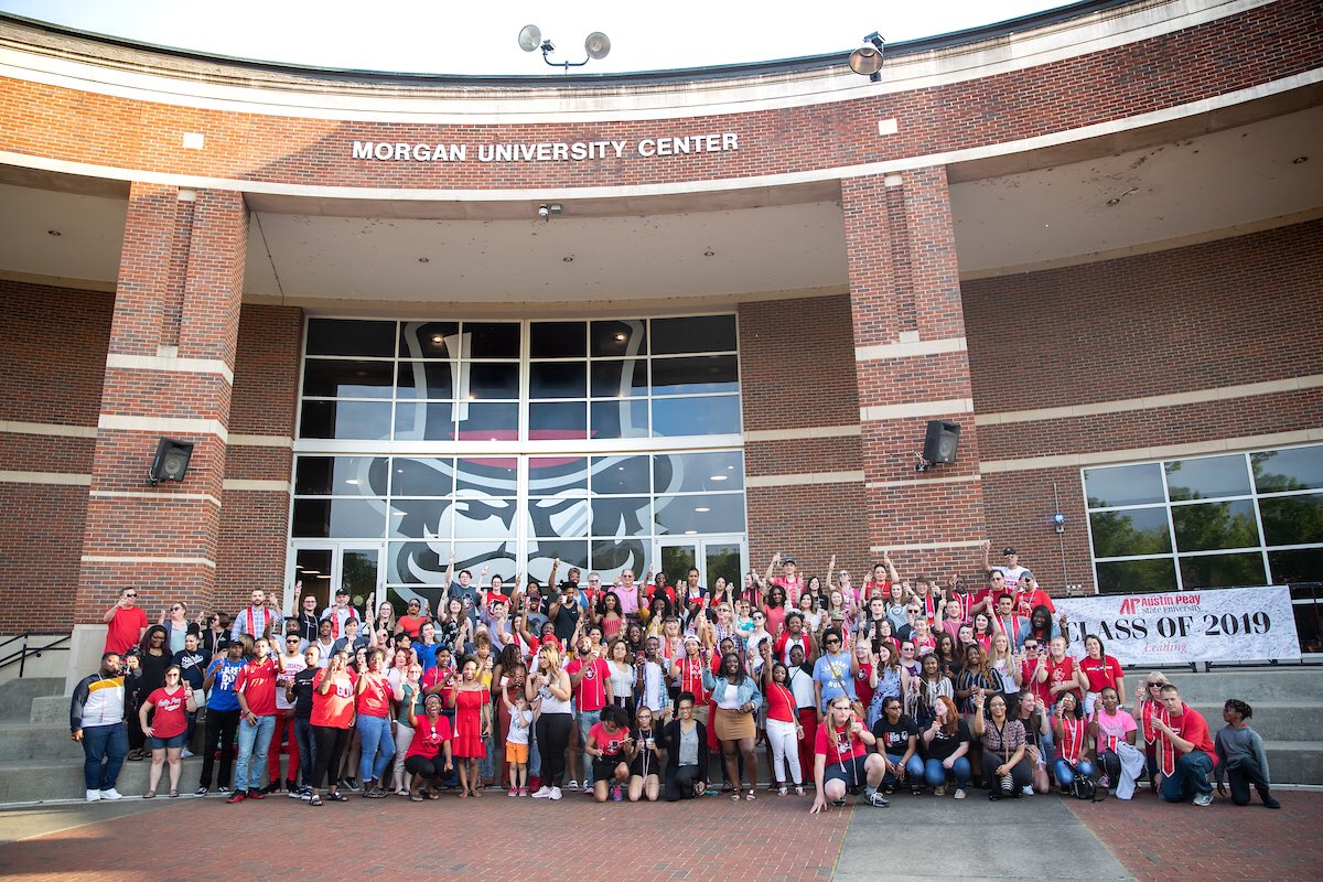 LoosPeterson's tweet photo. Congratulations APSU Class of 2019! https://t.co/zV3nQhHjV1